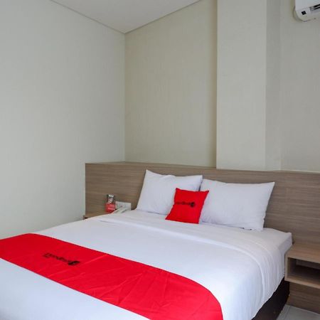 Reddoorz Near Exit Tol Banyumanik 2 Hotel Srondolwetan Luaran gambar