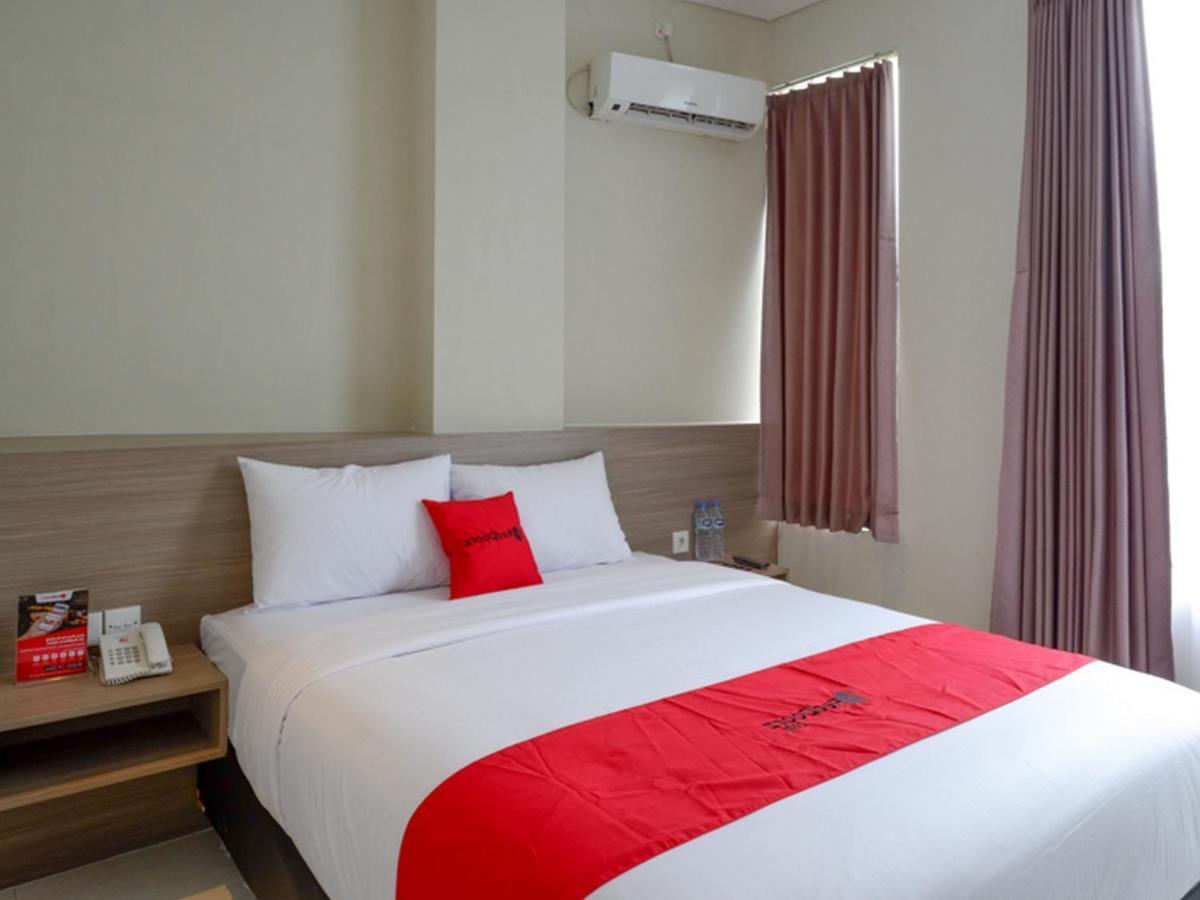 Reddoorz Near Exit Tol Banyumanik 2 Hotel Srondolwetan Luaran gambar